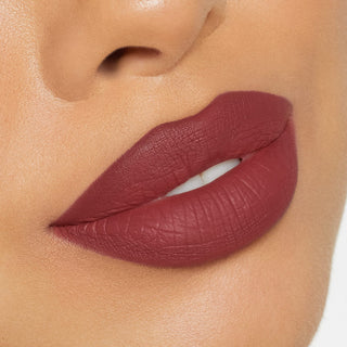 Kylie Cosmetics Matte Lip Kit Includes: 3ml Liquid Lipstick, 1.1g Lip Liner