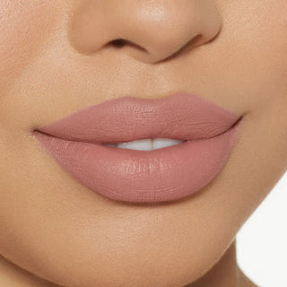 Kylie Cosmetics Matte Lip Kit Includes: 3ml Liquid Lipstick, 1.1g Lip Liner
